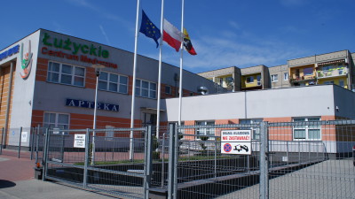 (Polski) Łużyckie Centrum Medyczne w Żarach