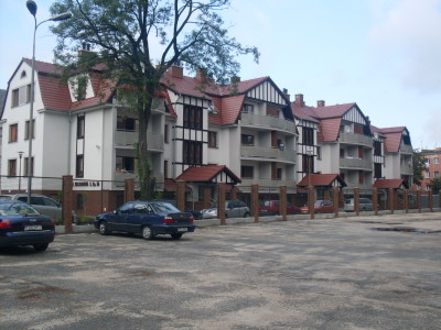 (Polski) Budynek wielorodzinny dla WAM przy ulicy Koszarowej w Żaganiu